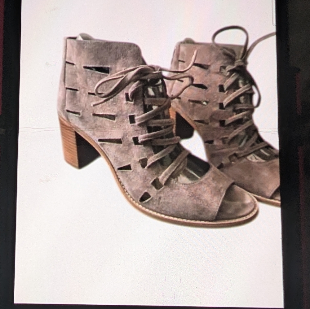 Two by Vince Camuto Brown Lace Up Boots for Versatile Style